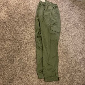 Sanctuary green khaki cargo joggers, Large